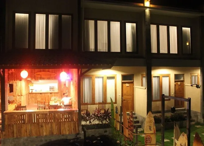 Guest house Bingin 3*